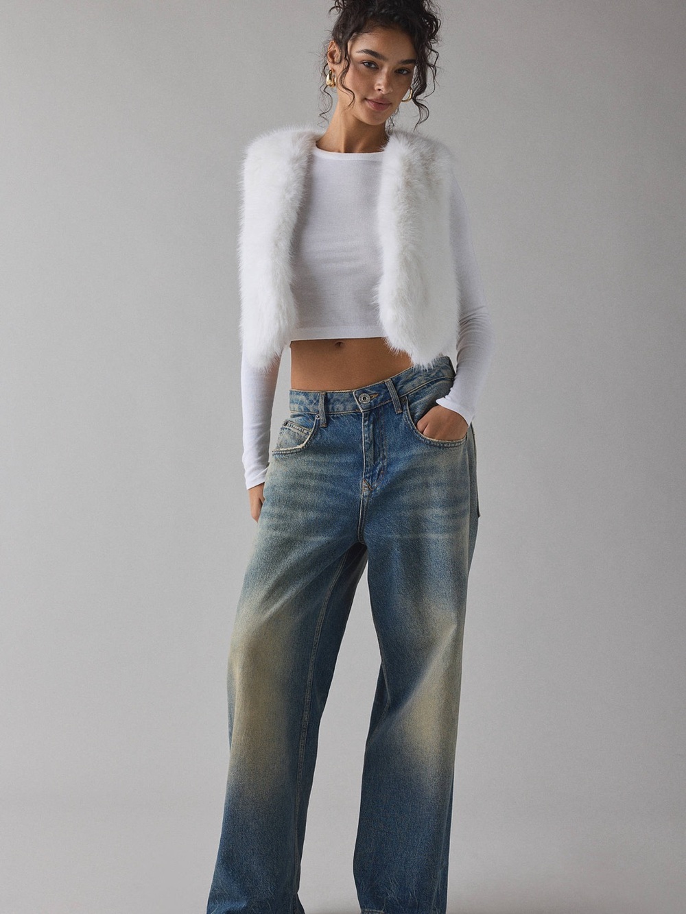 Azalea Wang NWT Meela Faux Fur Cropped Vest sz S